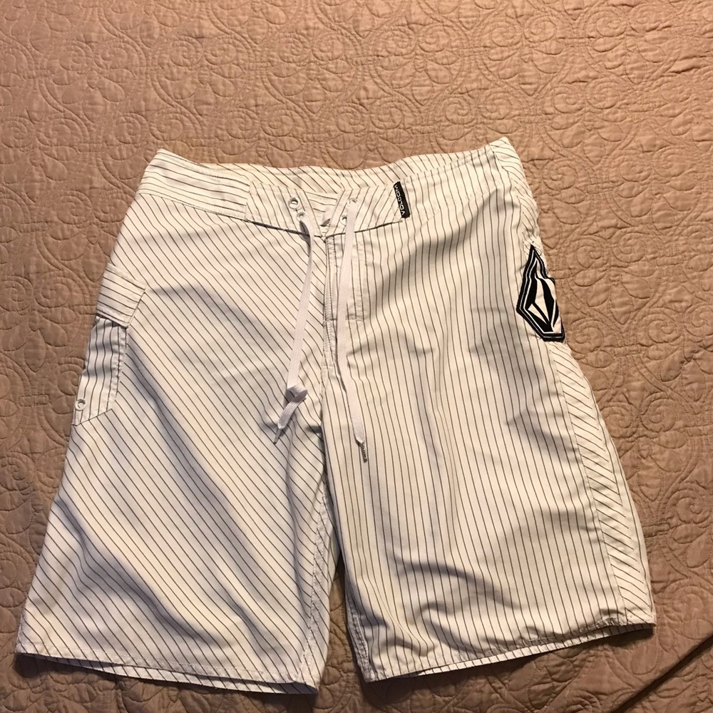 Men’s Volcom Surf/turf shorts